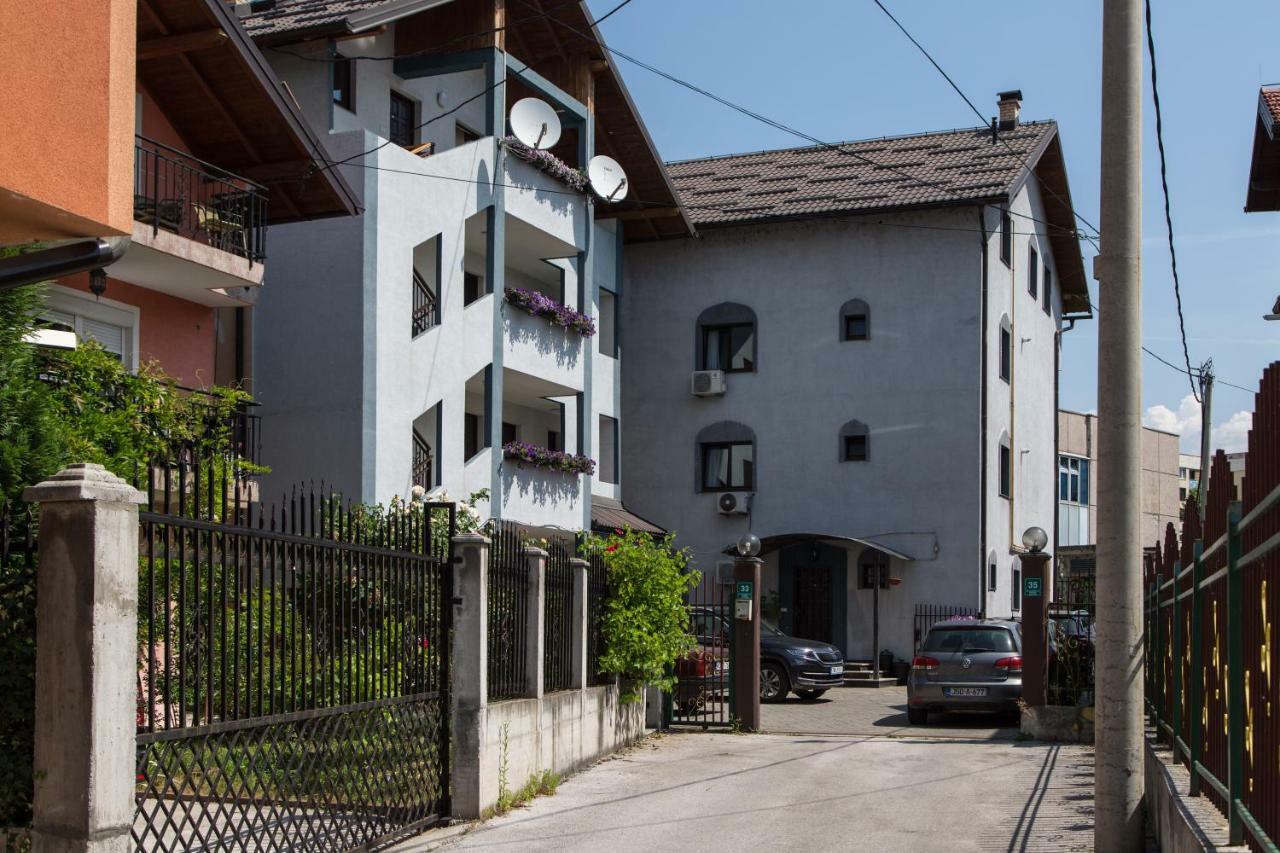 Sun Garden Sarajevo Aparthotel Exterior photo